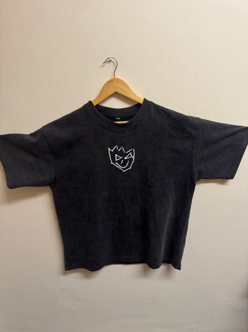Spike crescent tee